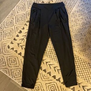 Fabletics Black Jogger Pants with pockets Sz M